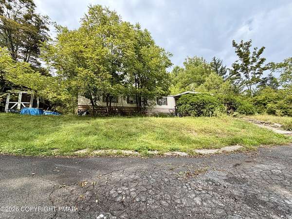 1.25 Acres of Commercial Land for Sale in Stroudsburg, Pennsylvania