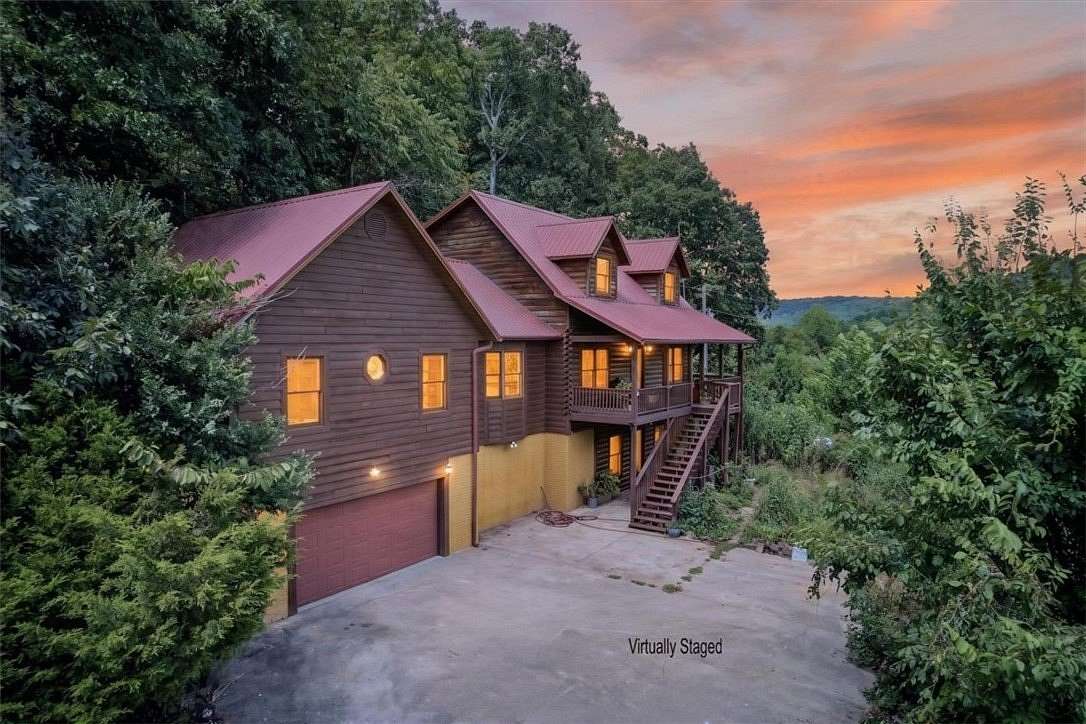 14.8 Acres of Land with Home for Sale in Huntsville, Arkansas