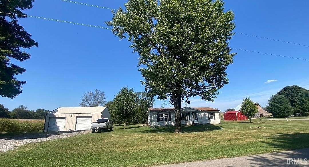 1.6 Acres of Land with Home for Sale in Bloomfield, Indiana