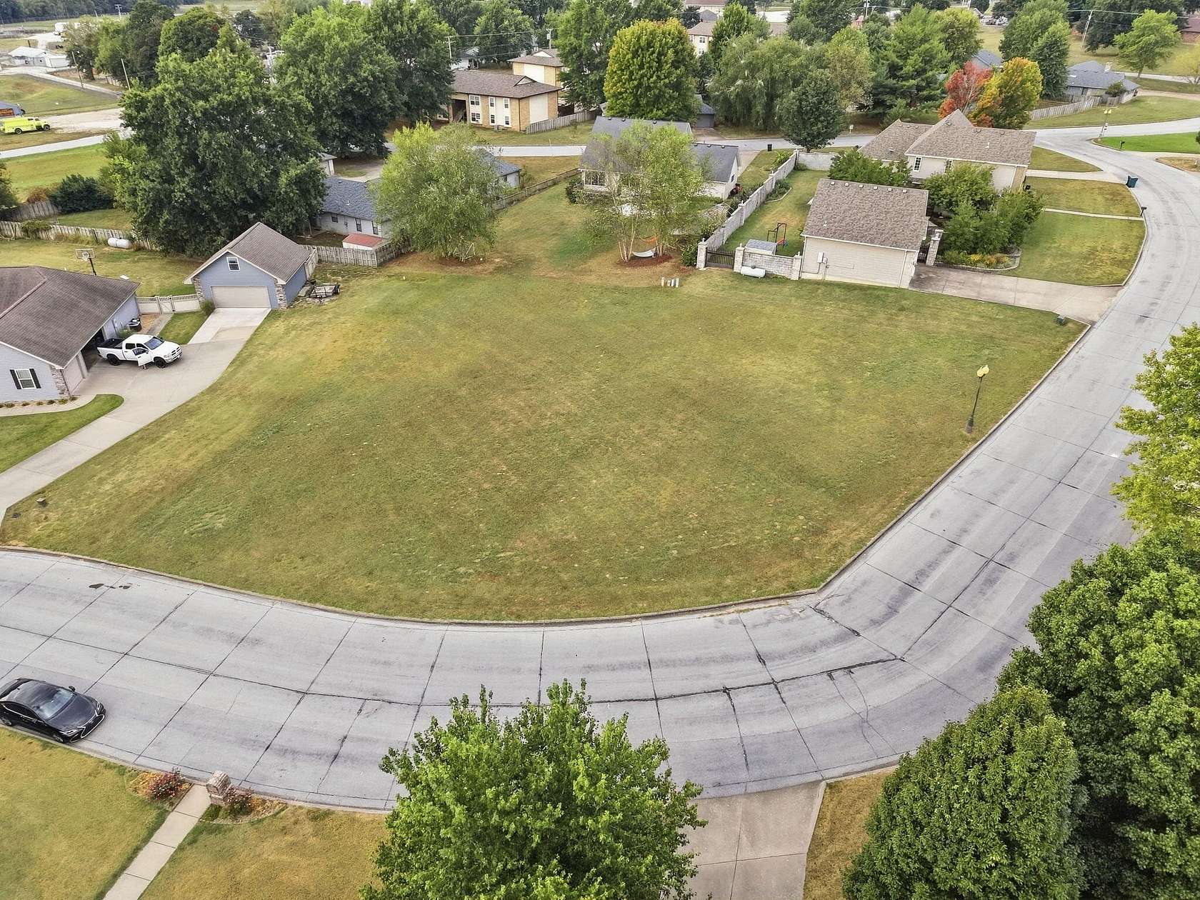 0.6 Acres of Residential Land for Sale in Bolivar, Missouri