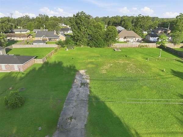 0.94 Acres of Land for Sale in Westlake, Louisiana