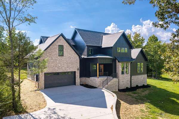 1.65 Acres of Land with Home for Sale in Harrison, Tennessee