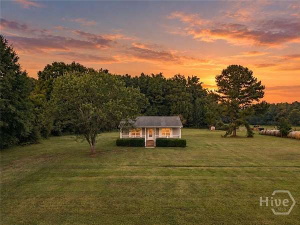 1.5 Acres of Land with Home for Sale in Winterville, Georgia