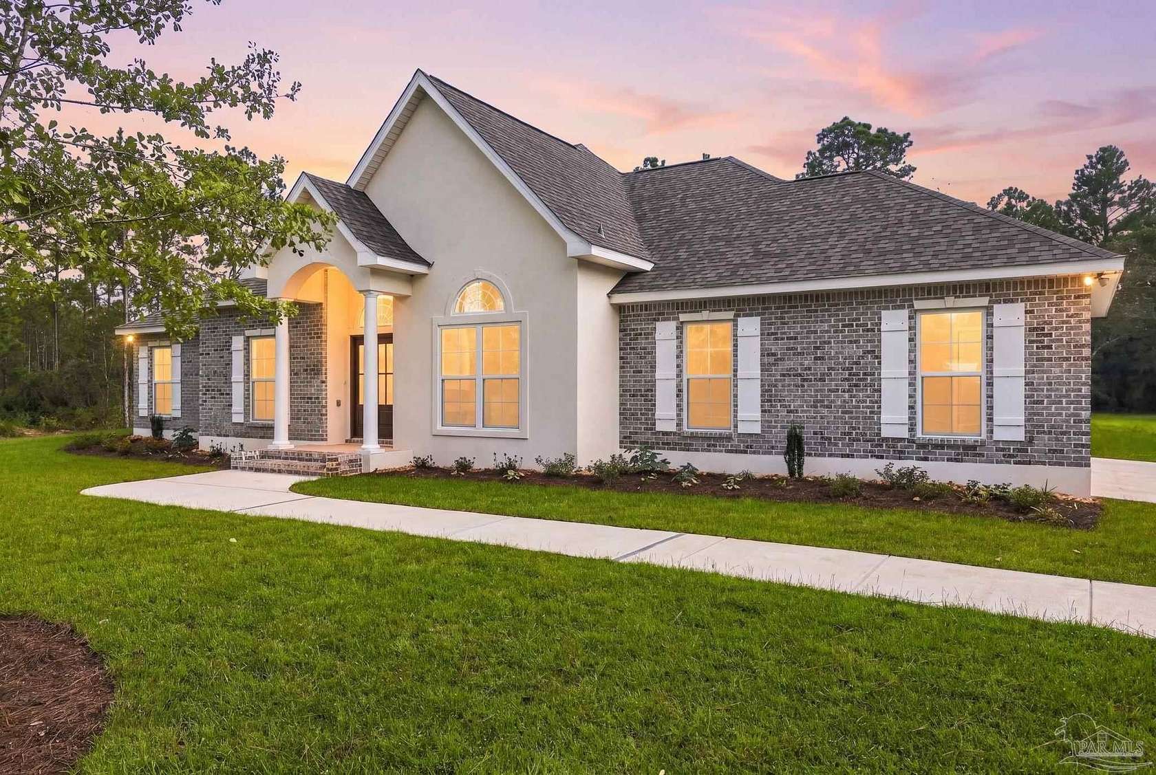 2 Acres of Land with Home for Sale in Milton, Florida
