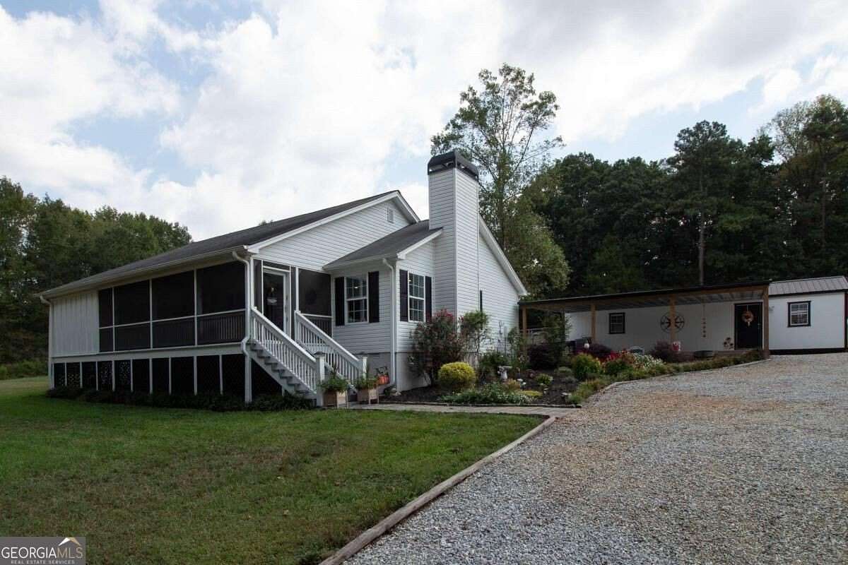 10 Acres of Recreational Land with Home for Sale in Commerce, Georgia
