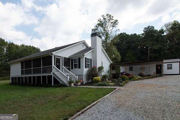 10 Acres of Recreational Land with Home for Sale in Commerce, Georgia