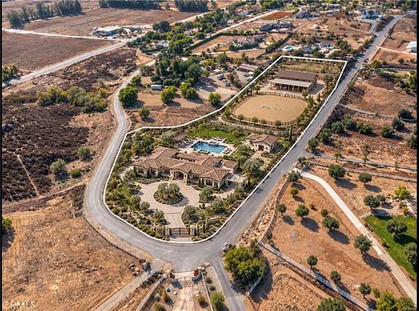 4 Acres of Residential Land for Sale in Temecula, California