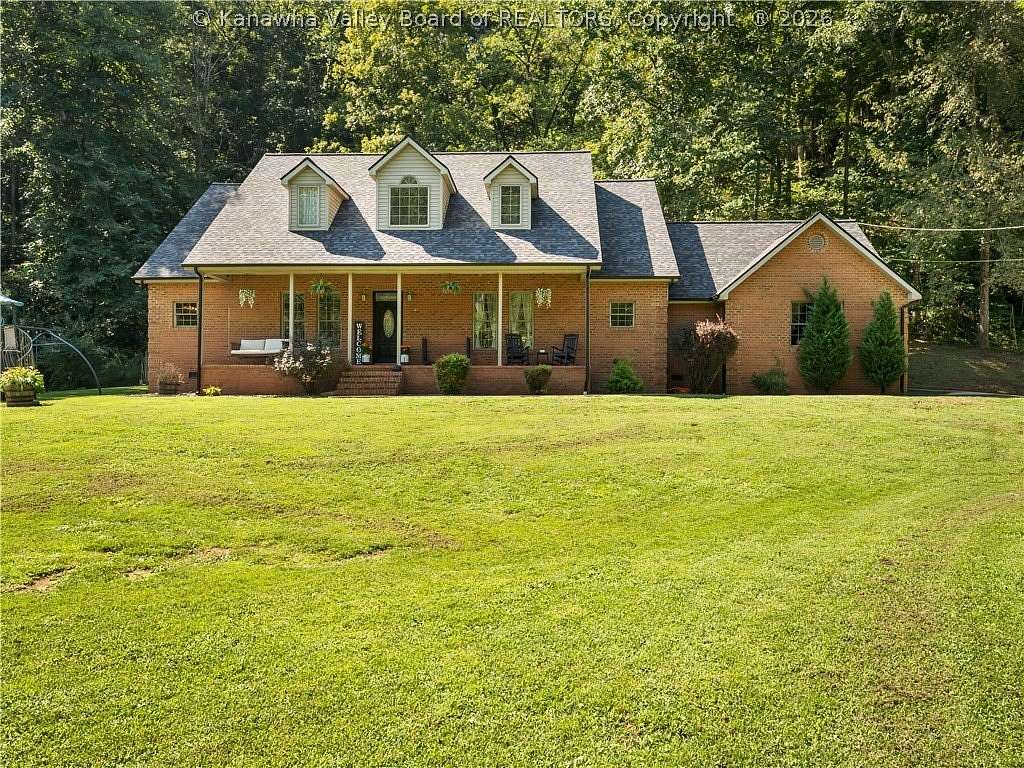 8.69 Acres of Land with Home for Sale in Hurricane, West Virginia