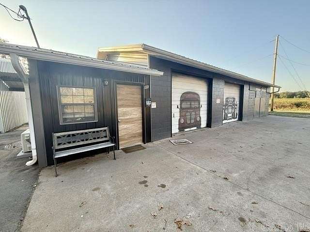 2 Acres of Improved Mixed-Use Land for Sale in Lamar, Arkansas