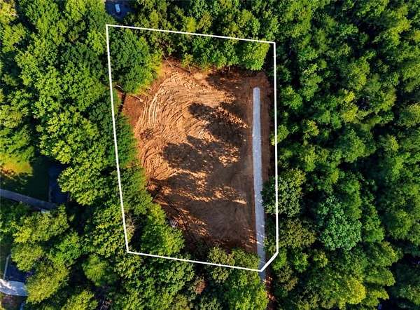 1 Acre of Residential Land for Sale in Buford, Georgia