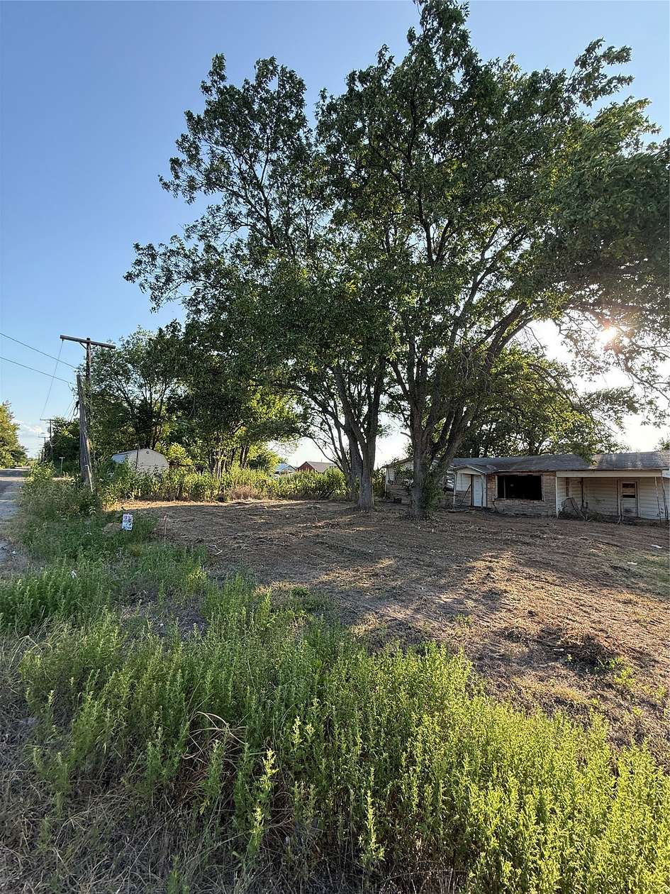 0.13 Acres of Residential Land for Sale in Hearne, Texas