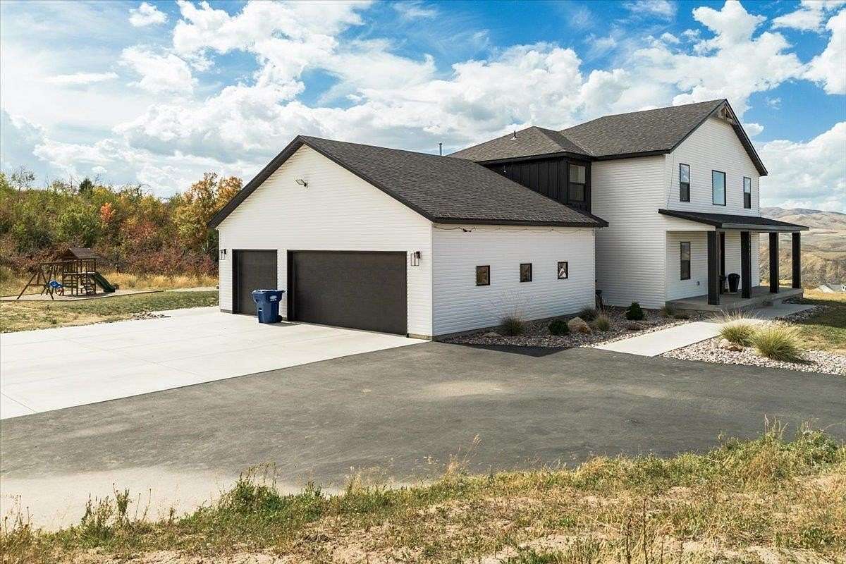 2.54 Acres of Land with Home for Sale in Inkom, Idaho