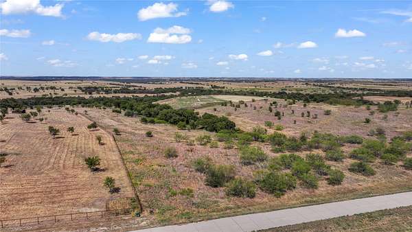 10 Acres of Land for Sale in Aledo, Texas