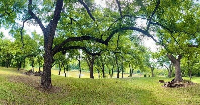 4.6 Acres of Land with Home for Sale in Granbury, Texas