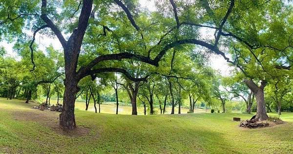 4.6 Acres of Land with Home for Sale in Granbury, Texas