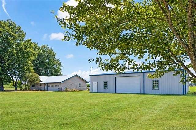 10 Acres of Land with Home for Sale in Colbert, Oklahoma