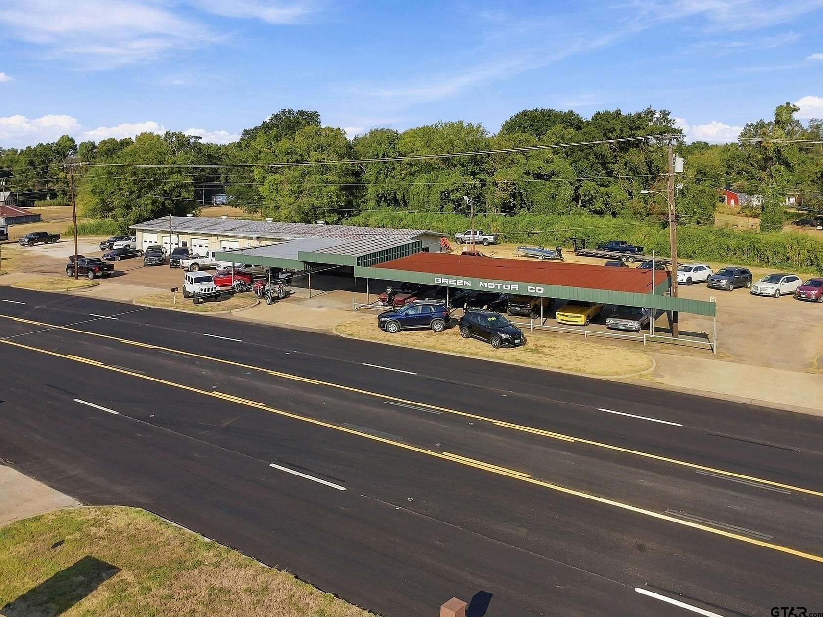 1.68 Acres of Improved Commercial Land for Sale in Pittsburg, Texas