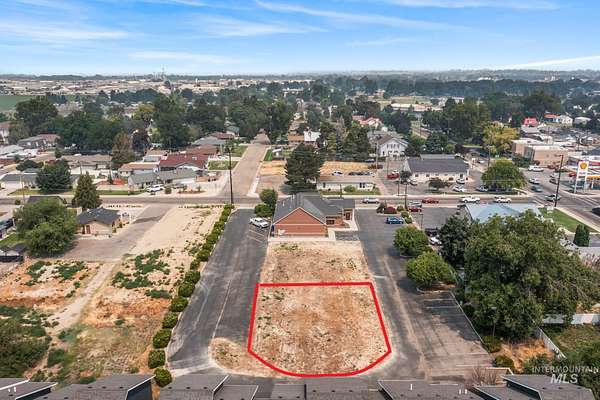 0.35 Acres of Commercial Land for Sale in Caldwell, Idaho