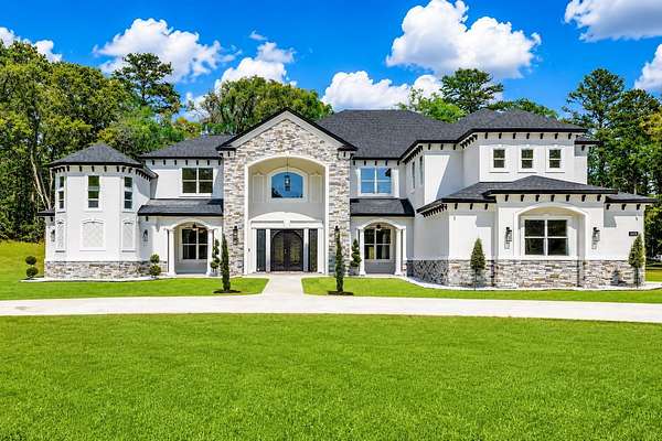 2 Acres of Land with Home for Sale in Tallahassee, Florida