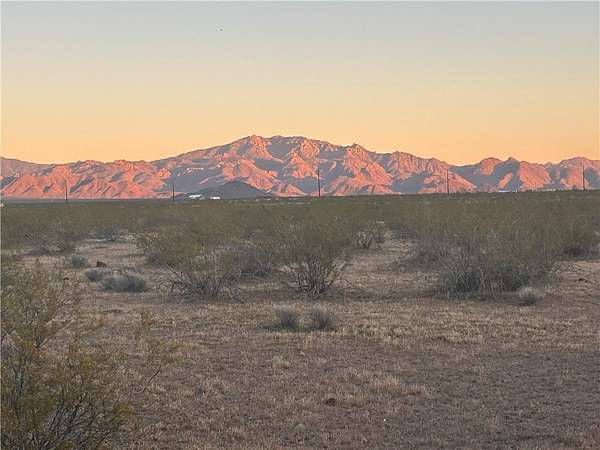 50.6 Acres of Land for Sale in Golden Valley, Arizona