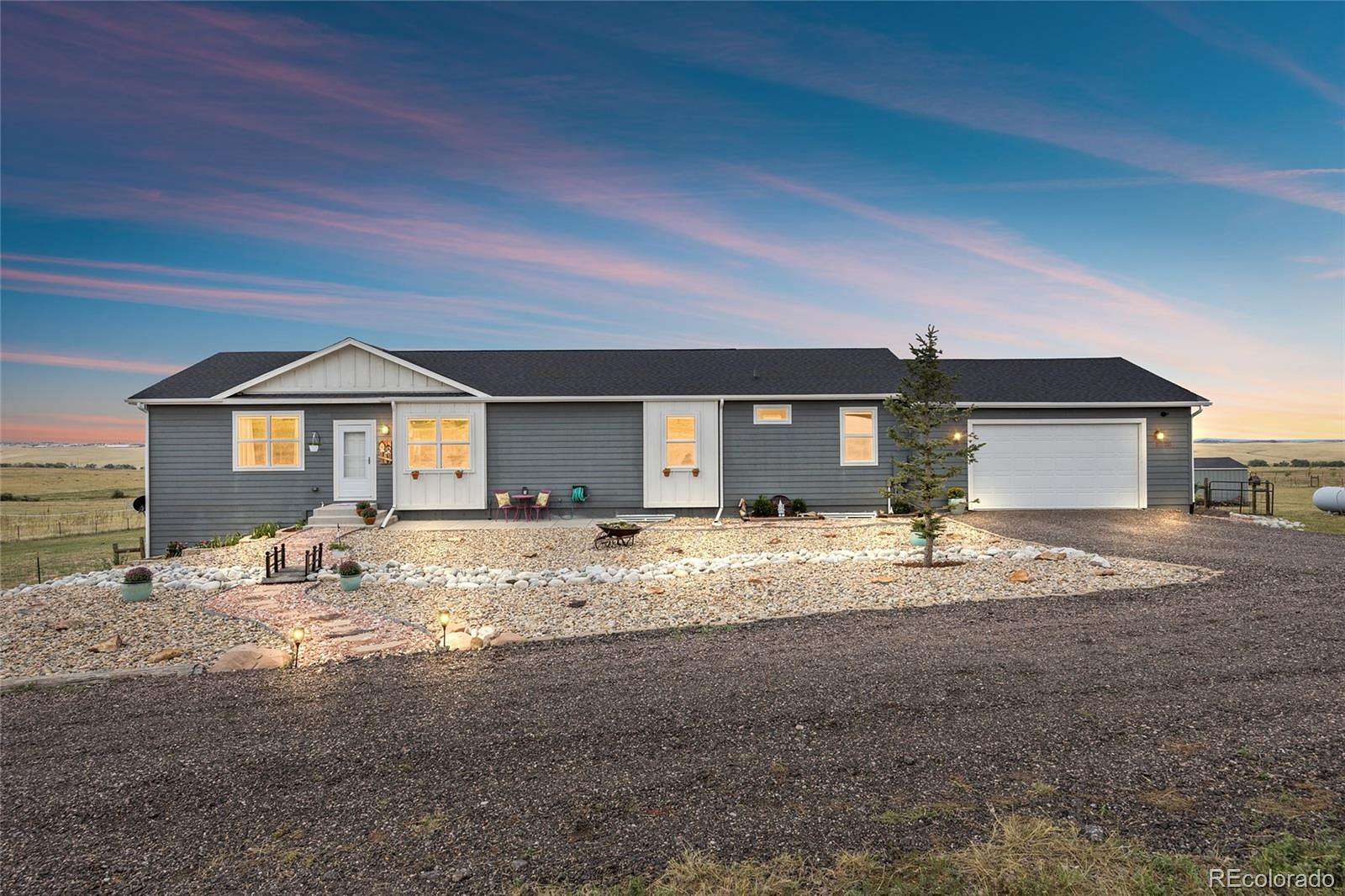 41 Acres of Land with Home for Sale in Kiowa, Colorado