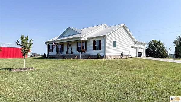 14.7 Acres of Land with Home for Sale in Glasgow, Kentucky