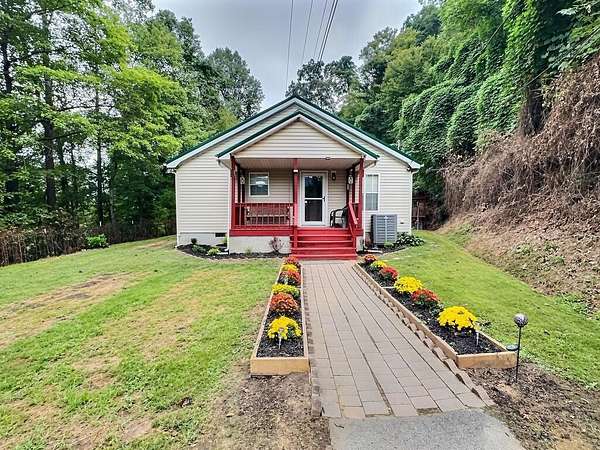 1.76 Acres of Land with Home for Sale in Prestonsburg, Kentucky