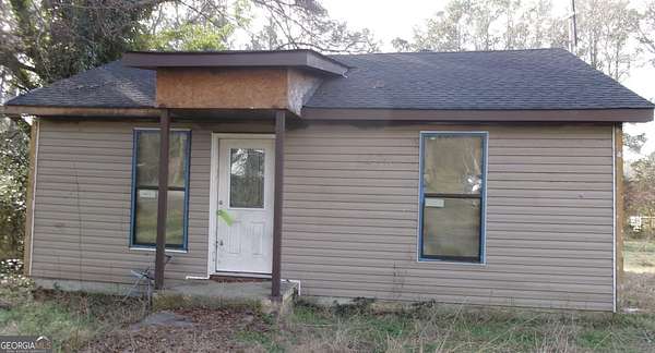 1.73 Acres of Improved Residential Land for Sale in Griffin, Georgia