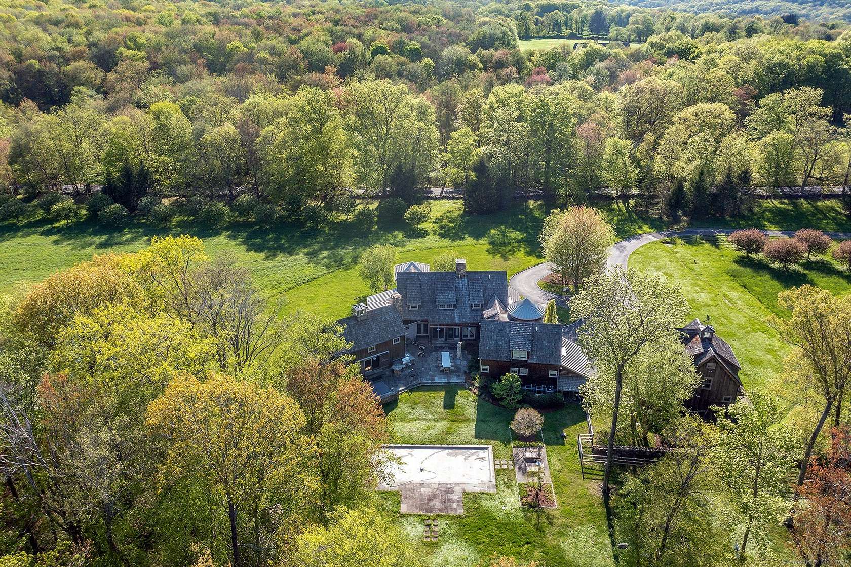 80.6 Acres of Recreational Land with Home for Sale in Washington, Connecticut