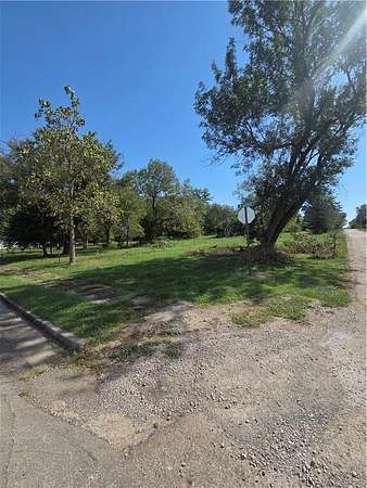 0.07 Acres of Land for Sale in Mulberry, Kansas
