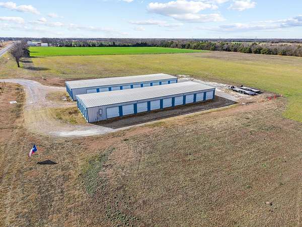 8.5 Acres of Commercial Land for Sale in Trenton, Texas
