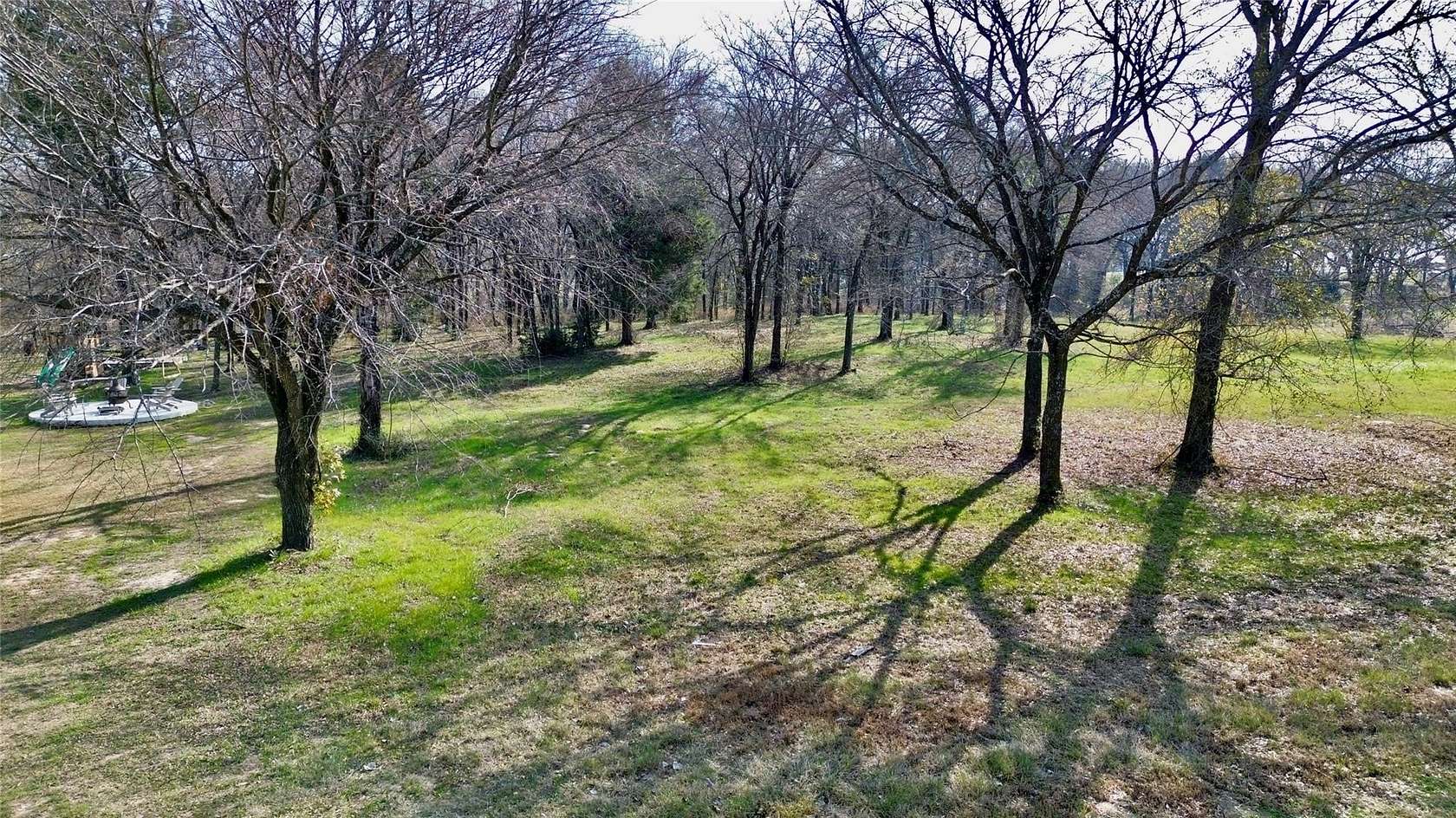 0.93 Acres of Residential Land for Sale in Mabank, Texas