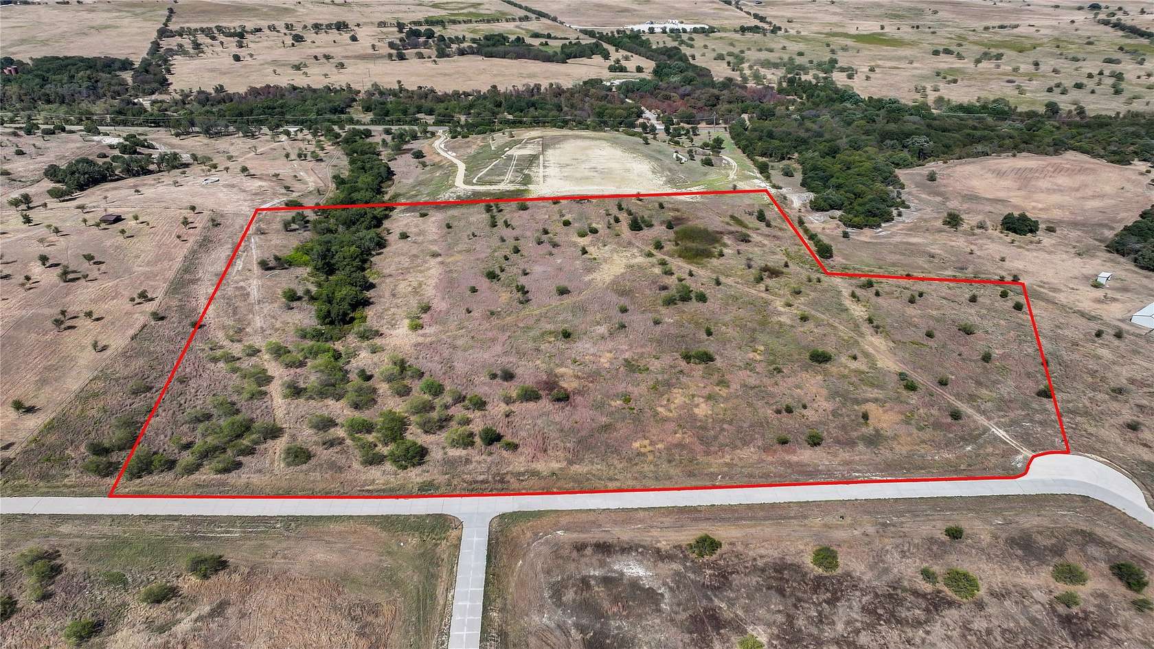 10 Acres of Land for Sale in Aledo, Texas