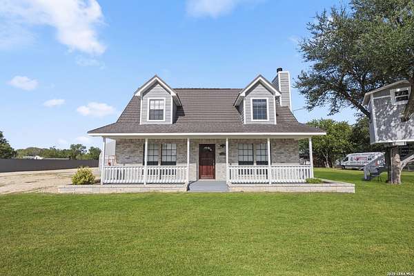 1.5 Acres of Land with Home for Lease in Cibolo, Texas