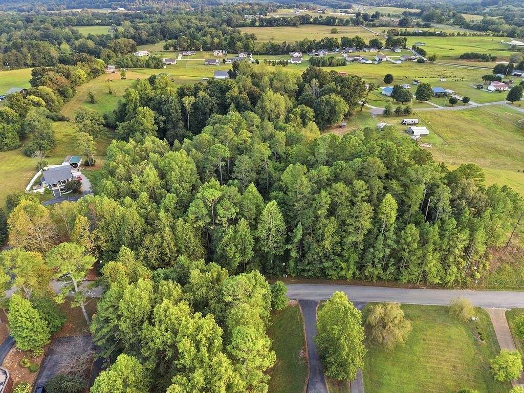 1.89 Acres of Residential Land for Sale in Sparta, Tennessee