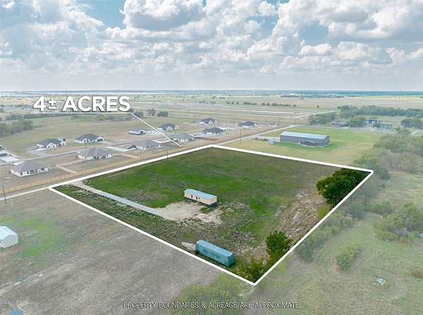 4 Acres of Land with Home for Sale in Brookston, Texas