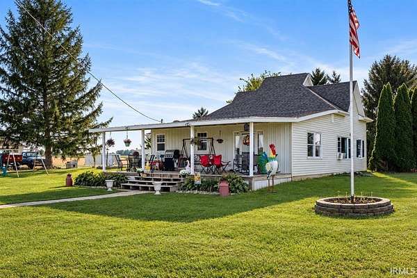 1.7 Acres of Land with Home for Sale in Hartford City, Indiana