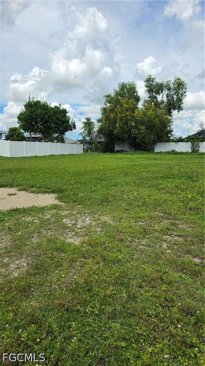 0.23 Acres of Residential Land for Sale in Cape Coral, Florida
