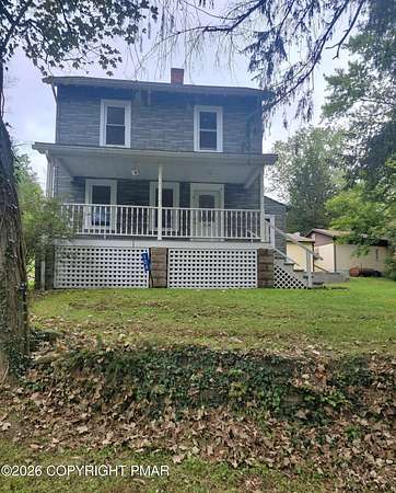 Land with Home for Lease in Stroudsburg, Pennsylvania