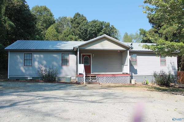 1.7 Acres of Land with Home for Sale in Vinemont, Alabama
