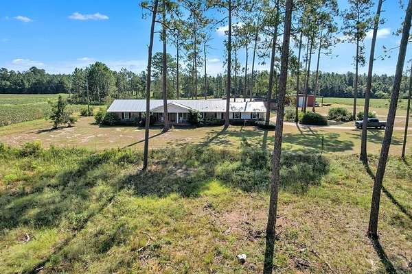 190 Acres of Agricultural Land with Home for Sale in Nashville, Georgia
