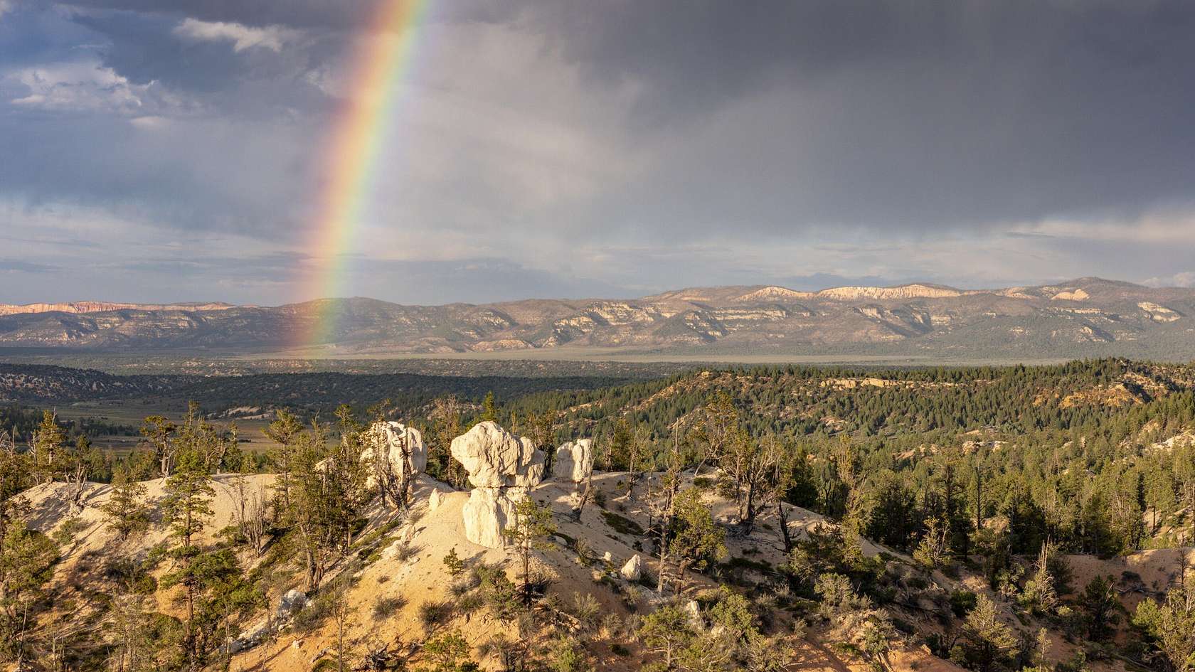 4.56 Acres of Residential Land for Sale in Alton, Utah