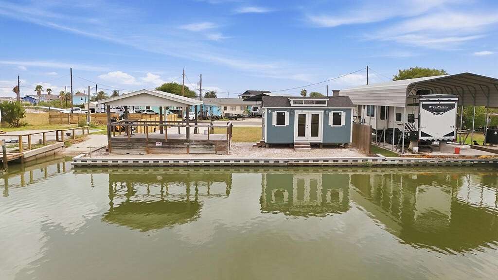 0.13 Acres of Residential Land for Sale in Rockport, Texas