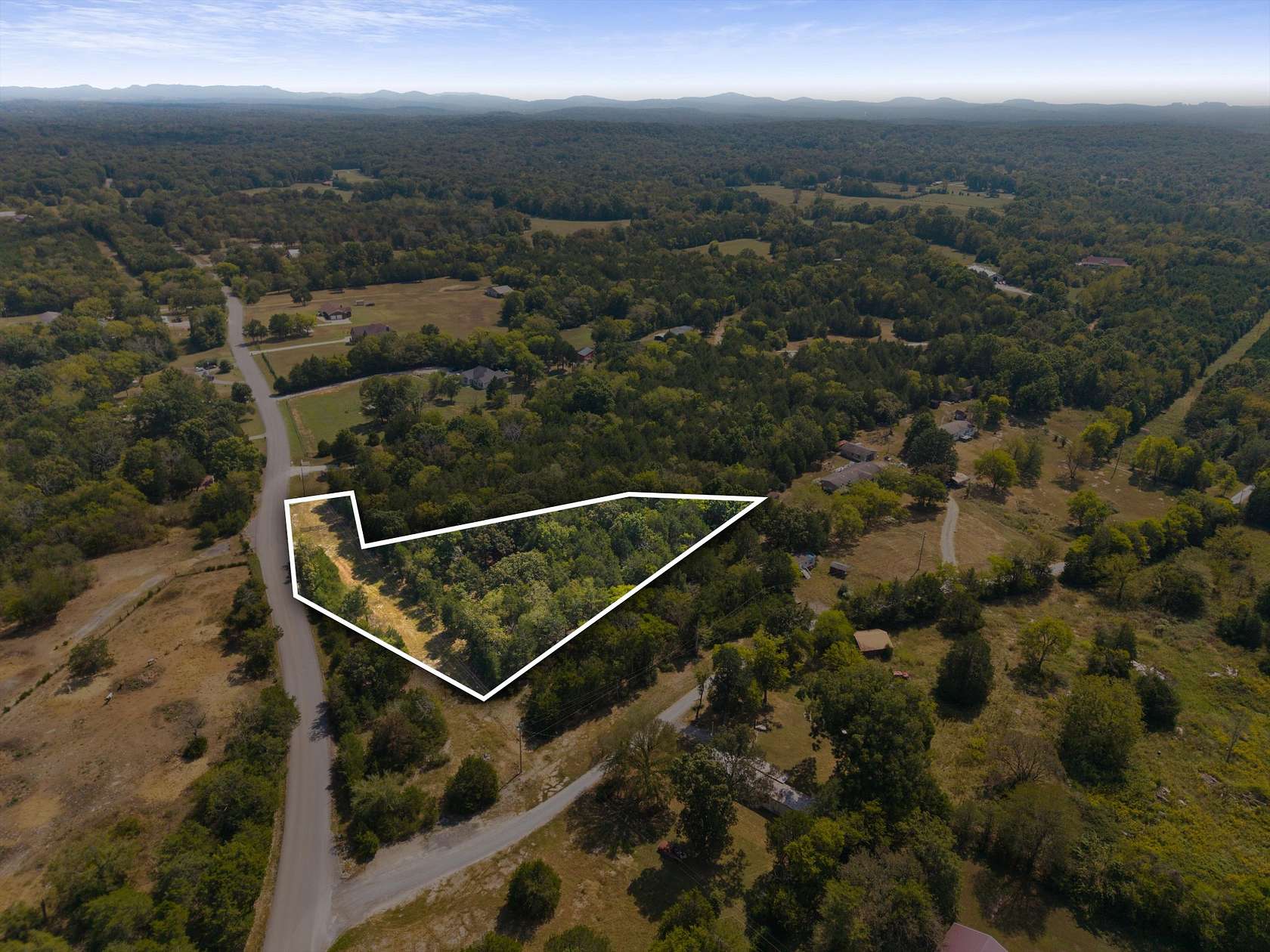 1.2 Acres of Residential Land for Sale in Lebanon, Tennessee