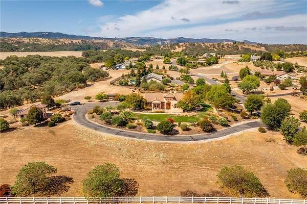 2.35 Acres of Land with Home for Sale in Paso Robles, California