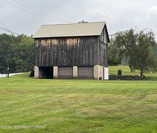 15.8 Acres of Land with Home for Sale in Dingmans Ferry, Pennsylvania