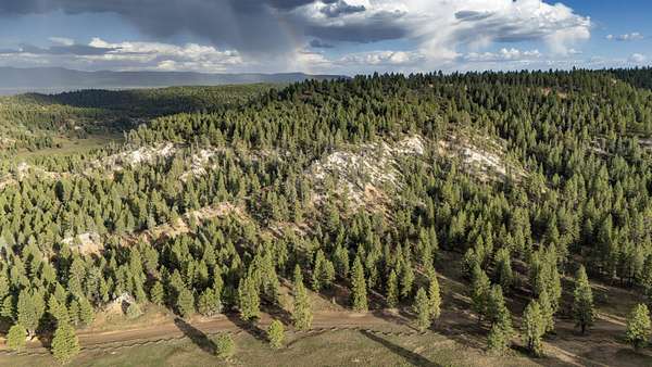 8.15 Acres of Residential Land for Sale in Alton, Utah