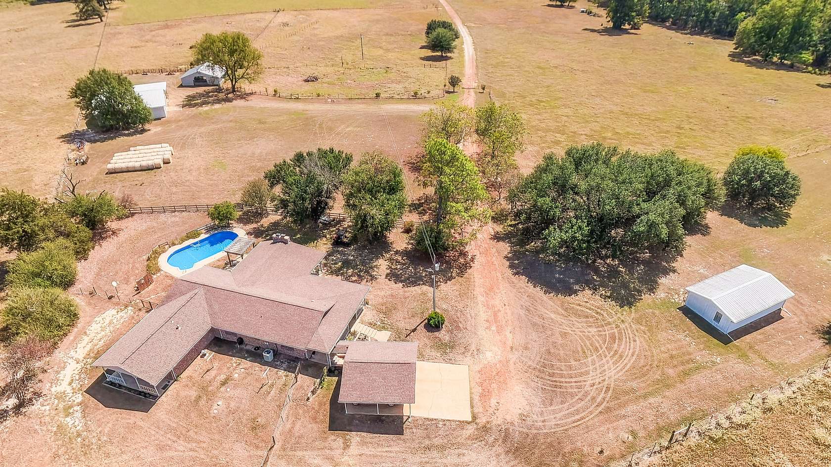 70.5 Acres of Land with Home for Sale in Pittsburg, Texas