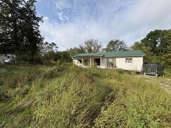 1 Acre of Residential Land for Sale in Clay City, Kentucky