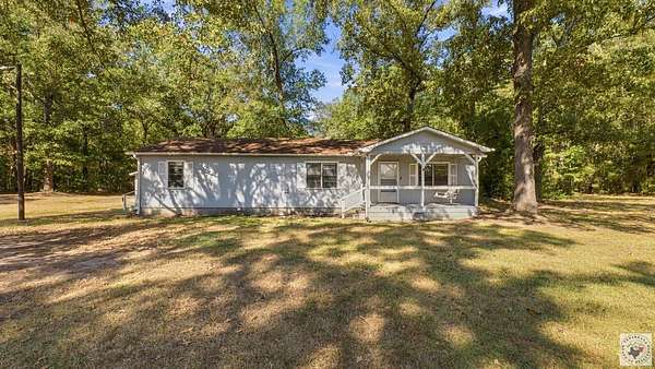 4 Acres of Land with Home for Sale in Texarkana, Texas